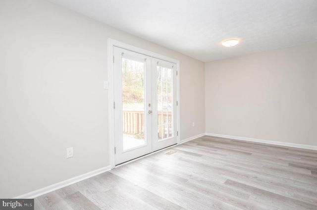 6352 GREEN FIELD RD, Elkridge, MD 21075