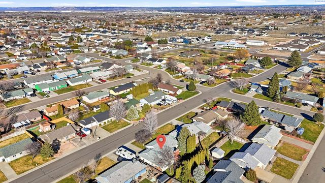 4731 Holly Way, West Richland, WA 99354