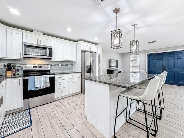 2449 66TH AVENUE S, St Petersburg, FL 33712
