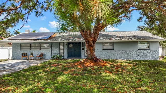 2449 66TH AVENUE S, St Petersburg, FL 33712