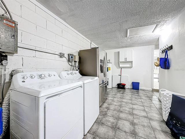 2449 66TH AVENUE S, St Petersburg, FL 33712