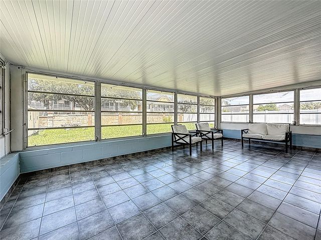 2449 66TH AVENUE S, St Petersburg, FL 33712