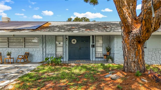 2449 66TH AVENUE S, St Petersburg, FL 33712