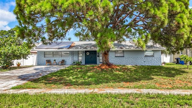 2449 66TH AVENUE S, St Petersburg, FL 33712