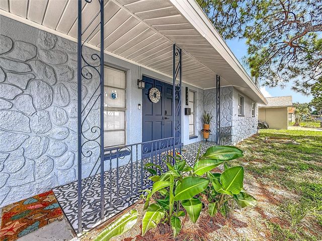 2449 66TH AVENUE S, St Petersburg, FL 33712
