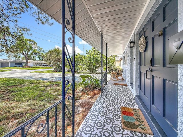 2449 66TH AVENUE S, St Petersburg, FL 33712
