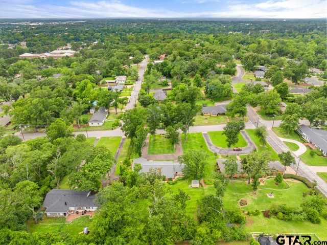 2830 S Cameron Ave, Tyler, TX 75701