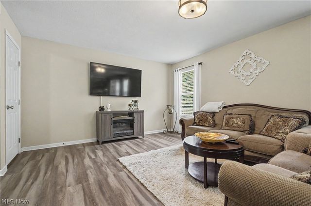 8794 Kelly Lane, Streetsboro, OH 44241