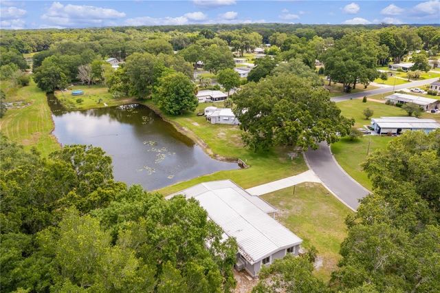 302 IVANHOE CIRCLE, Lady Lake, FL 32159