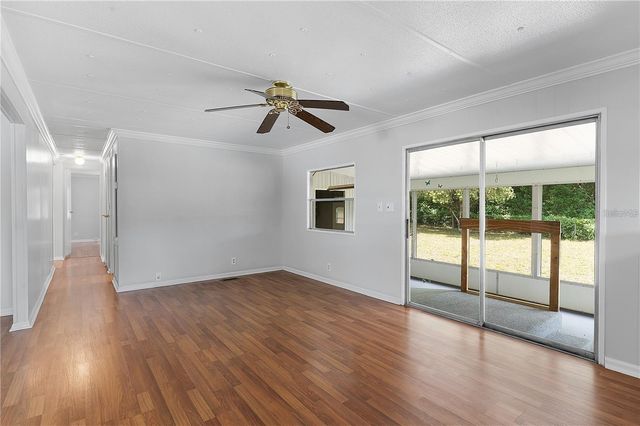 302 IVANHOE CIRCLE, Lady Lake, FL 32159