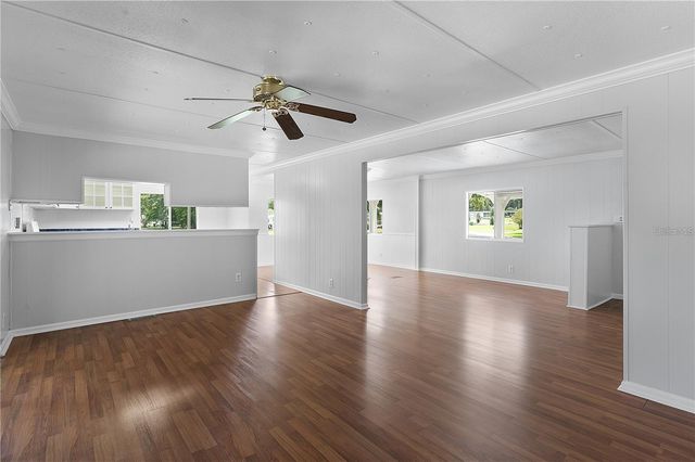 302 IVANHOE CIRCLE, Lady Lake, FL 32159