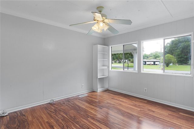 302 IVANHOE CIRCLE, Lady Lake, FL 32159