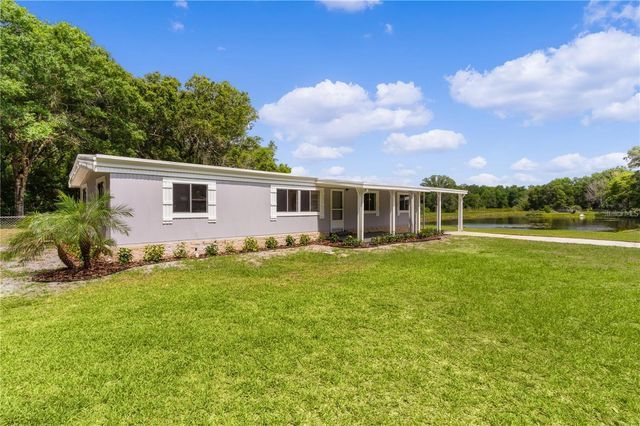 302 IVANHOE CIRCLE, Lady Lake, FL 32159