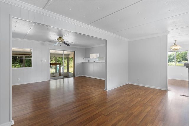 302 IVANHOE CIRCLE, Lady Lake, FL 32159