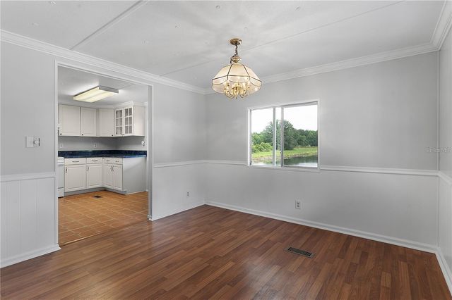 302 IVANHOE CIRCLE, Lady Lake, FL 32159