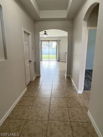 511 NE 19th PL, Cape Coral, FL 33909