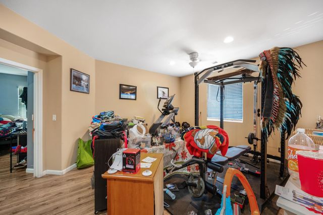 2835 Myrtle Avenue, Sanger, CA 93657