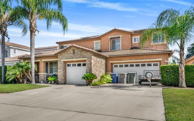 2835 Myrtle Avenue, Sanger, CA 93657
