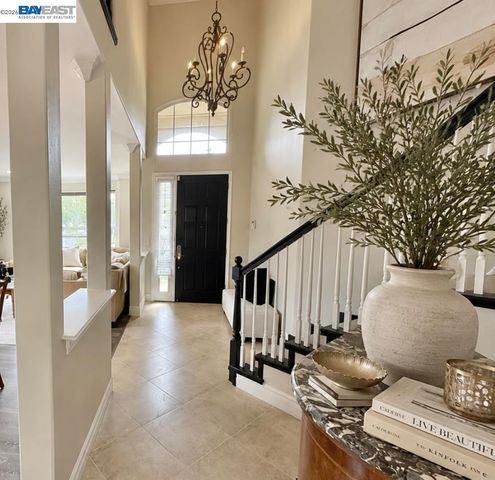 1284 Riesling Cir, Livermore, CA 94550