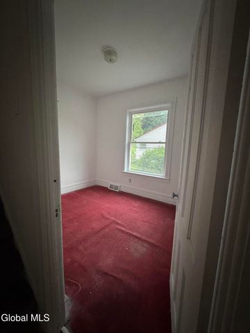 21 Monroe Street, St Johnsville, NY 13452