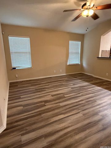 647 Tom Kemp, New Braunfels, TX 78130