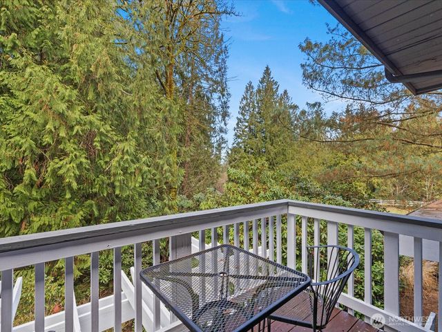 11202 204th Avenue NE, Redmond, WA 98053