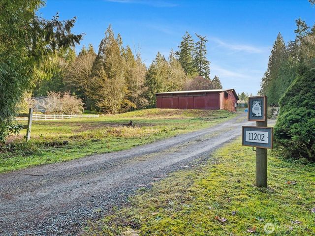 11202 204th Avenue NE, Redmond, WA 98053