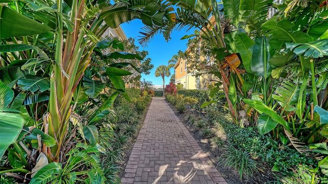 7983 LIMESTONE LANE 14-201, Sarasota, FL 34233