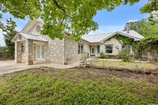 1051 SILVER HILLS DR, Boerne, TX 78006