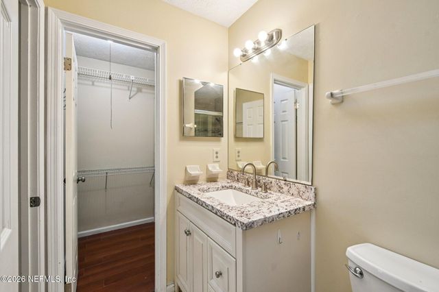 8817 KESTREL Court, Jacksonville, FL 32222