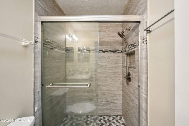 8817 KESTREL Court, Jacksonville, FL 32222