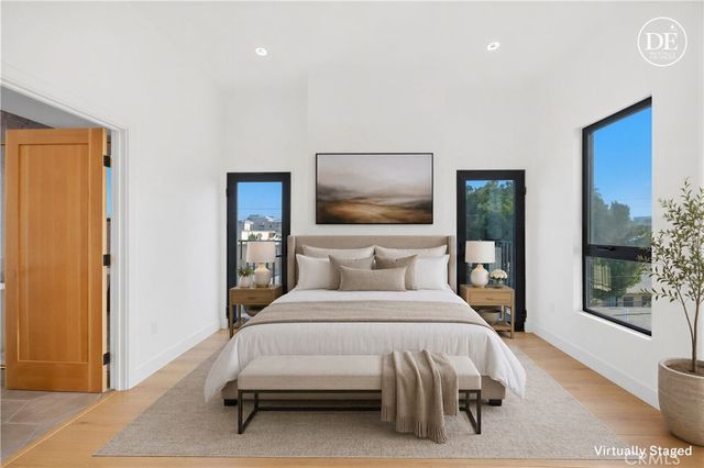 10156 Regent, Los Angeles, CA 90034