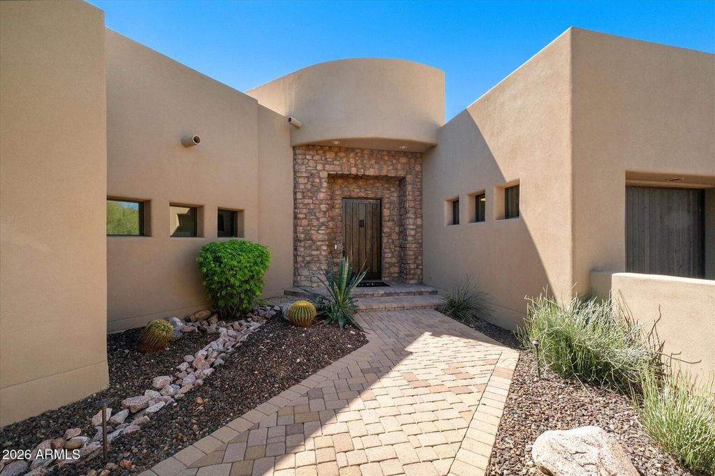 14819 E PARADISE Drive, Fountain Hills, AZ 85268 — photo 2