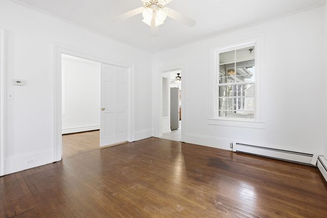 46 Arlington St, Lowell, MA 01854