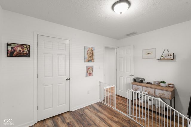 8260 Henderson Ridge Drive, Mooresville, IN 46158