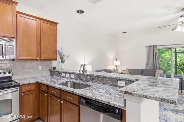 13408 OCEAN MIST Drive, Jacksonville, FL 32258