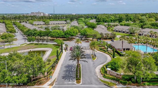 13408 OCEAN MIST Drive, Jacksonville, FL 32258