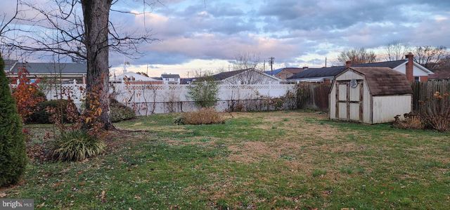 1216 COMMONWEALTH AVE, Front Royal, VA 22630