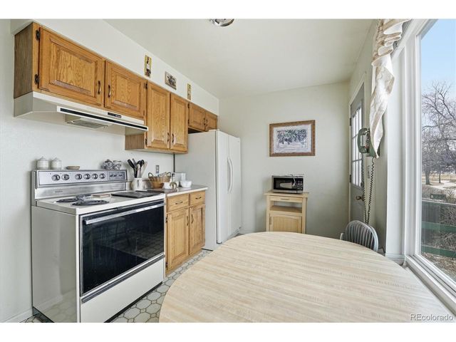 3227 S Hoyt Way, Lakewood, CO 80227