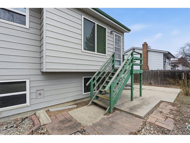 3227 S Hoyt Way, Lakewood, CO 80227