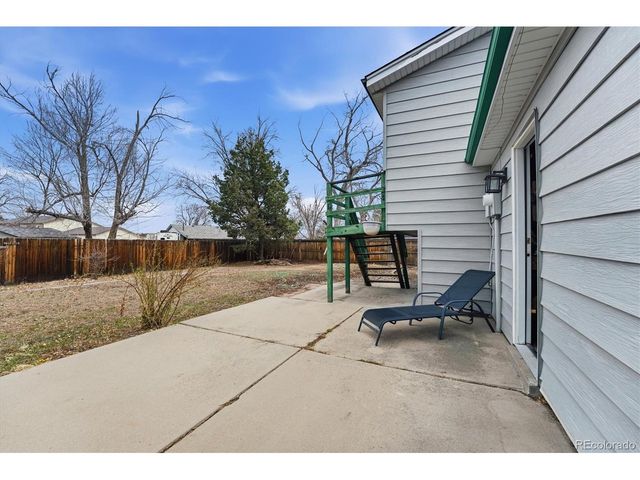 3227 S Hoyt Way, Lakewood, CO 80227