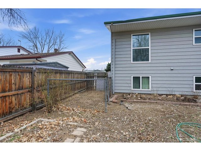 3227 S Hoyt Way, Lakewood, CO 80227