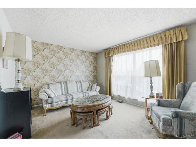 3227 S Hoyt Way, Lakewood, CO 80227