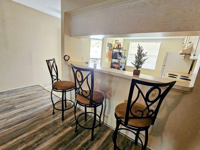 7700 92ND STREET 203, Seminole, FL 33777