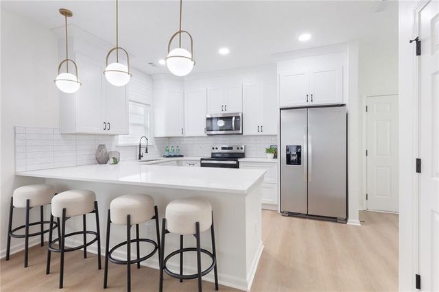 4565 Parkway Circle, Atlanta, GA 30349