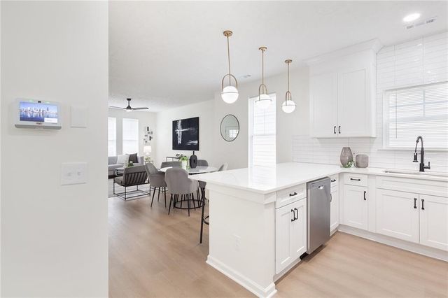 4565 Parkway Circle, Atlanta, GA 30349