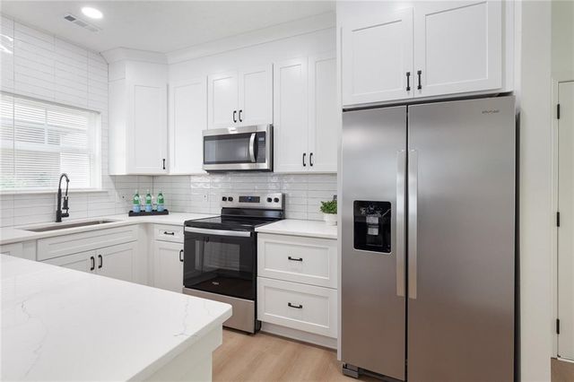4565 Parkway Circle, Atlanta, GA 30349