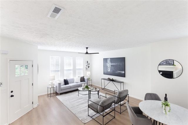 4565 Parkway Circle, Atlanta, GA 30349