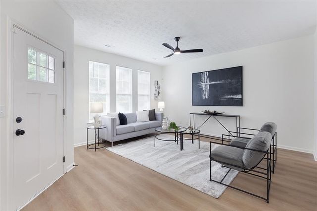 4565 Parkway Circle, Atlanta, GA 30349