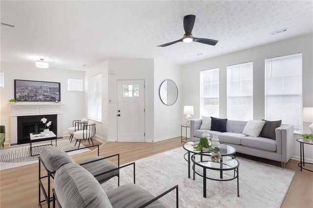 4565 Parkway Circle, Atlanta, GA 30349